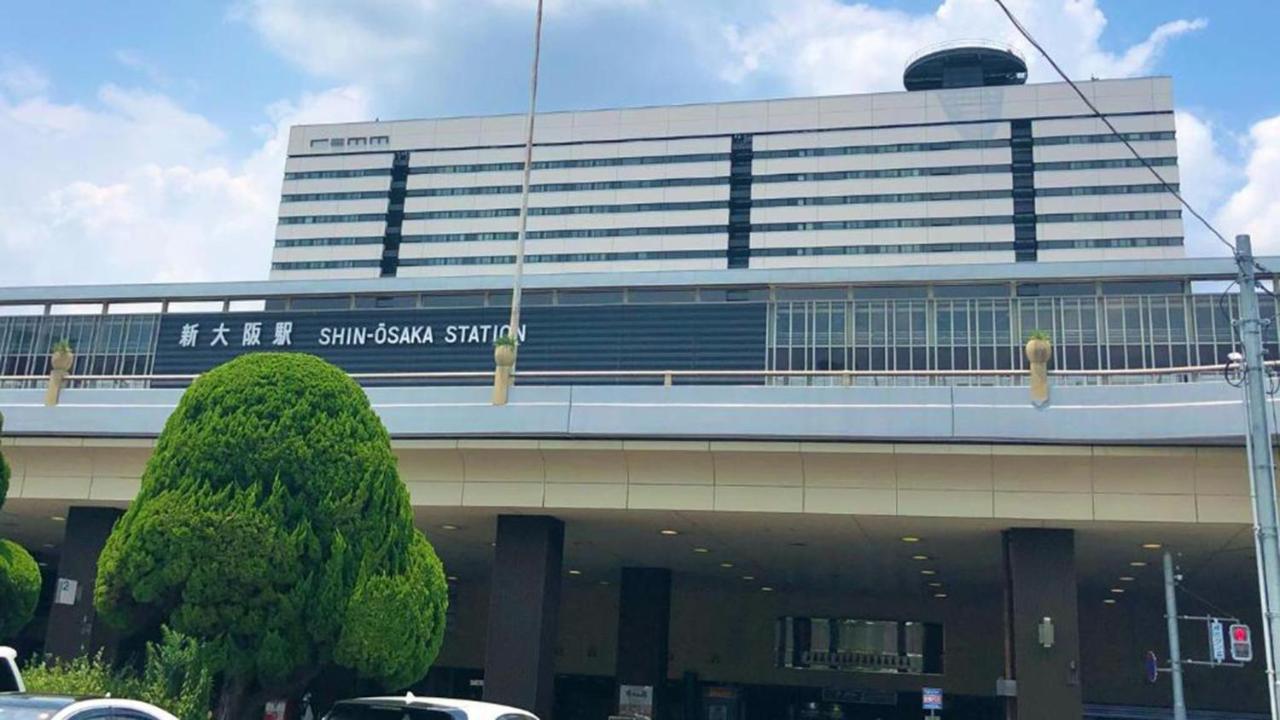 Toyoko Inn Shin-Osaka Chuo-Guchi Shinkan Esterno foto